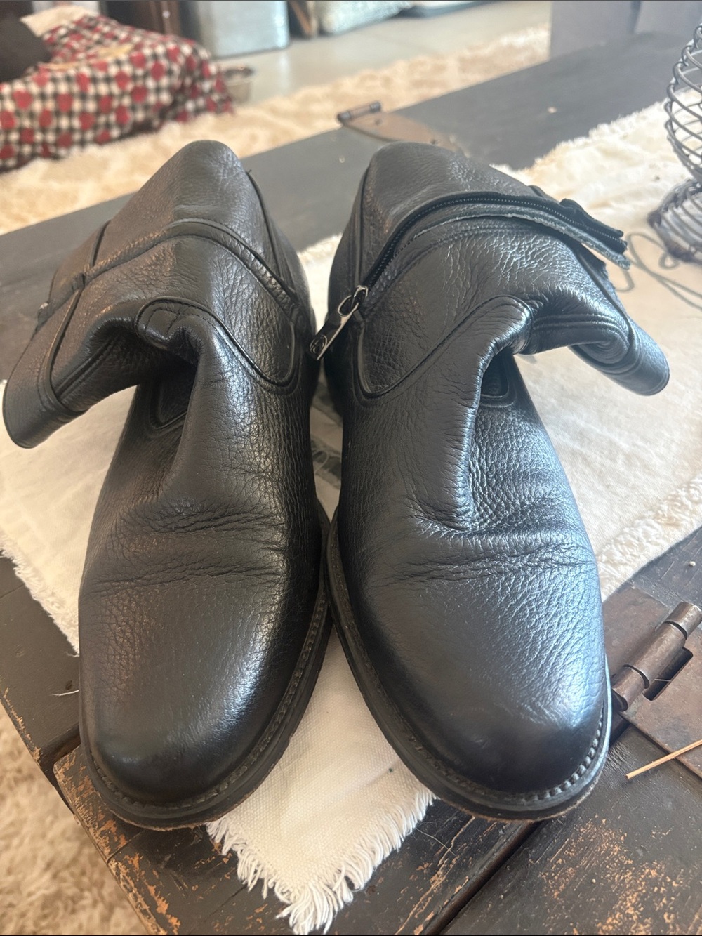 Men's Black Leather Zip-Front Boots